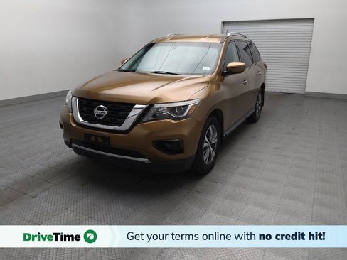 Used 2017 Nissan Pathfinder S FWD image 1
