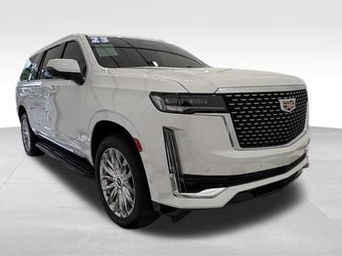 Used 2023 Cadillac Escalade ESV Premium Luxury w/ Performance Package AWD/4WD image 9