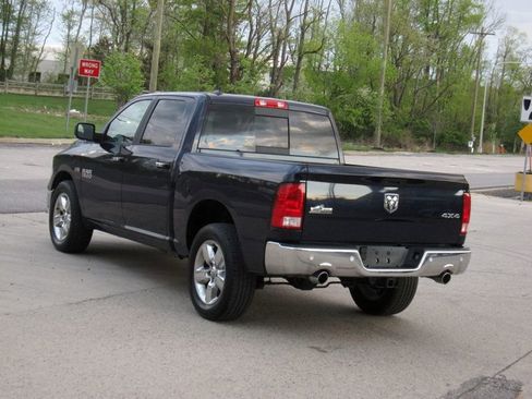 Used 2018 RAM 1500 Big Horn image 12