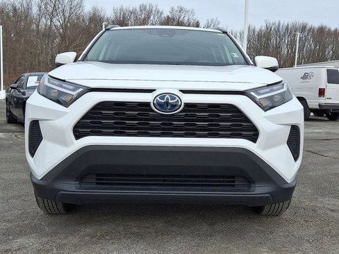 Certified 2024 Toyota RAV4 XLE image 30