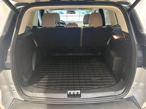 Used 2019 Ford Escape Titanium AWD/4WD image 20