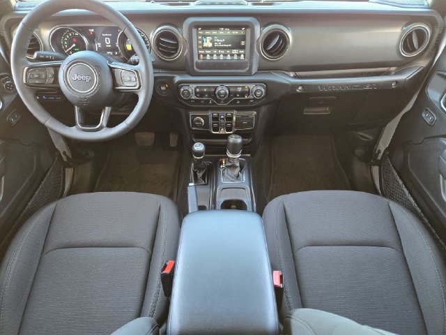 Used 2023 Jeep Wrangler Unlimited w/ Cold Weather Group AWD/4WD image 24