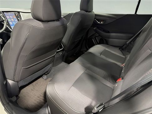 Used 2023 Subaru Outback Premium image 30