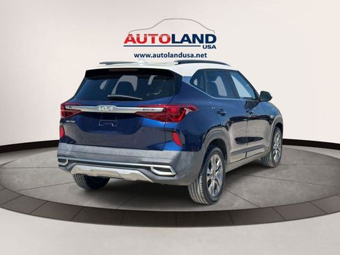 Used 2022 Kia Seltos S AWD/4WD image 3