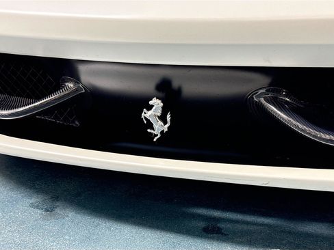 Used 2010 Ferrari 458 Italia Coupe RWD image 51