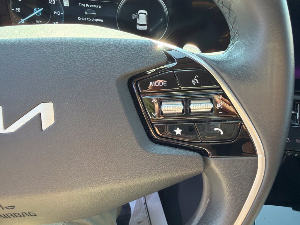 Used 2024 Kia Niro Wind FWD image 18