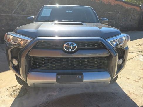 Used 2019 Toyota 4Runner TRD Off-Road image 2