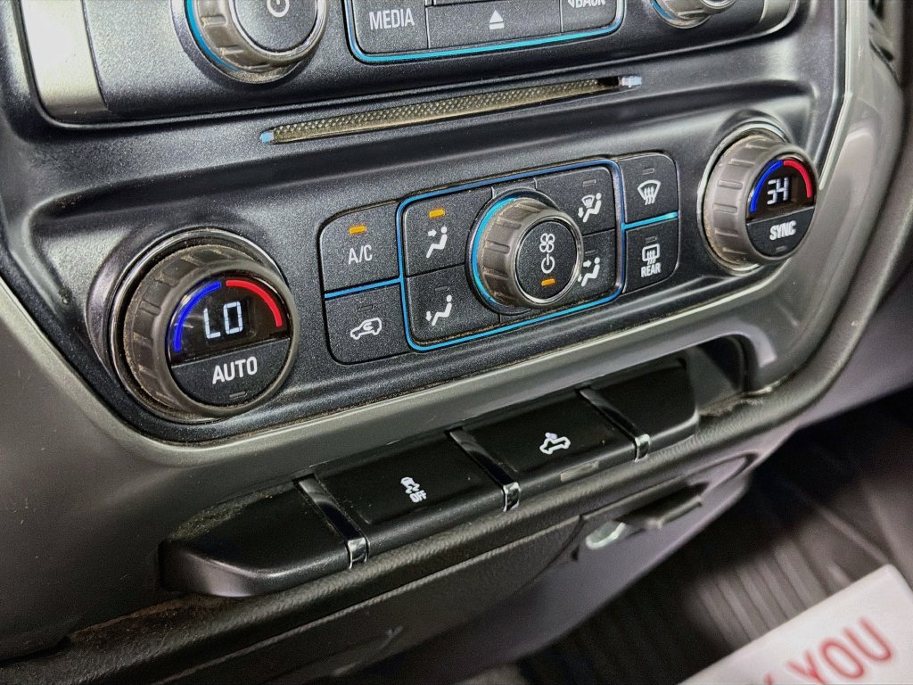 Used 2016 Chevrolet Silverado 1500 LT AWD/4WD image 15
