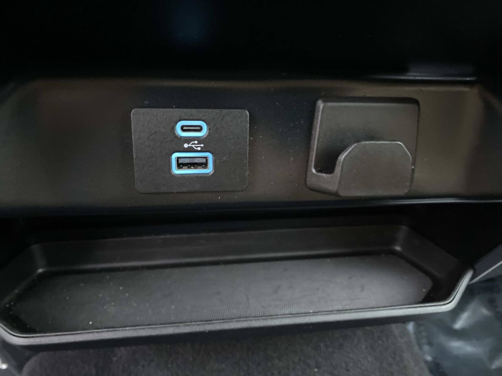 Used 2023 Ford F150 XLT AWD/4WD image 16