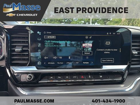 Used 2023 Chevrolet Silverado 1500 High Country w/ High Country Premium Package AWD/4WD image 14