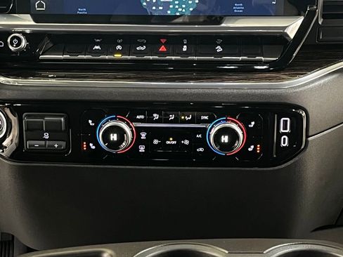 Used 2023 GMC Sierra 1500 Elevation image 21