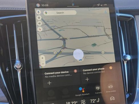 New 2026 Volvo XC90 B6 Plus w/ Protection Package Premier image 20