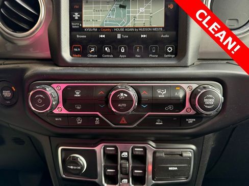 Used 2021 Jeep Wrangler Unlimited Sahara w/ Uconnect 4C Nav & Sound Group image 30