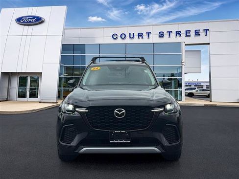 Used 2025 MAZDA CX-70 Plug-In Hybrid w/ Premium Pkg AWD/4WD image 2