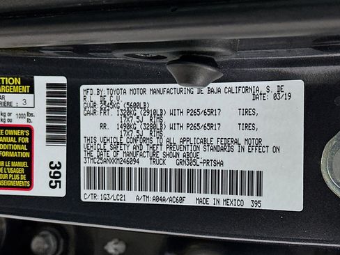 Used 2019 Toyota Tacoma TRD Sport AWD/4WD image 12