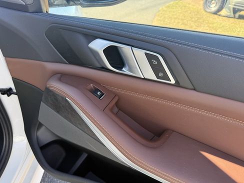 Used 2023 BMW X5 xDrive45e w/ Executive Package image 33