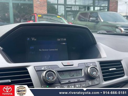 Used 2015 Honda Odyssey EX-L image 30