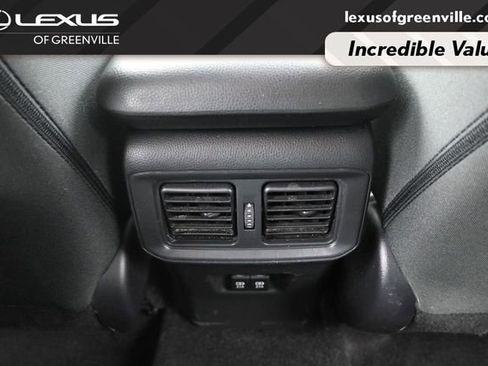Used 2019 Toyota RAV4 XLE w/ Convenience Package FWD image 26