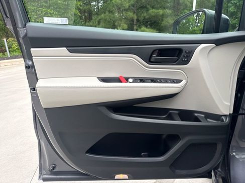New 2026 Honda Odyssey EX-L image 14