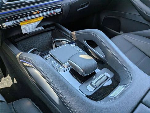 New 2026 Mercedes-Benz GLS 580 4MATIC image 12