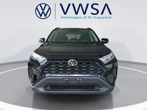 Used 2024 Toyota RAV4 XLE FWD image 2