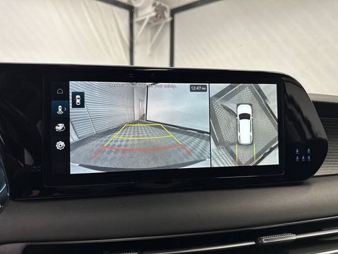 Used 2024 Hyundai Palisade Limited FWD image 32