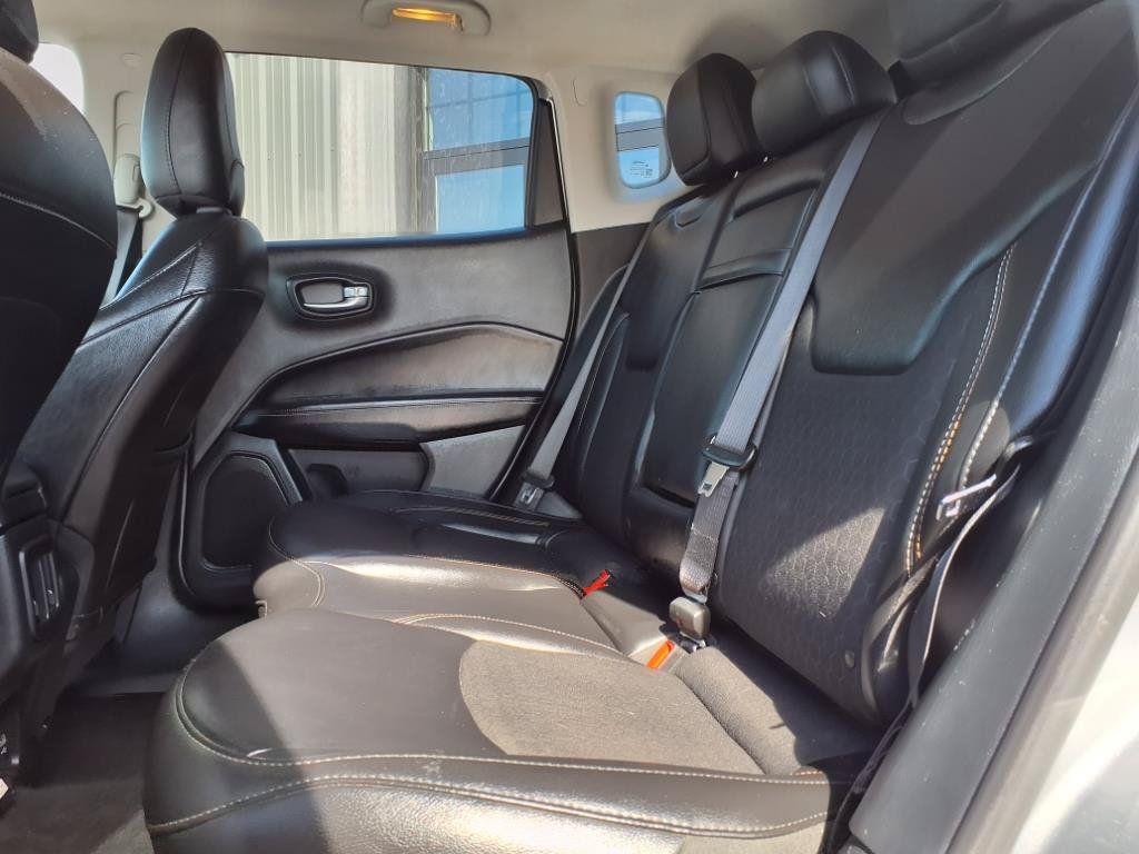 Used 2019 Jeep Compass Latitude AWD/4WD image 8
