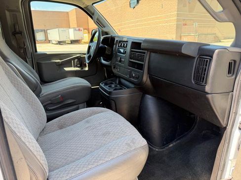Used 2016 Chevrolet Express 3500 LT w/ LT Preferred Equipment Group RWD image 10