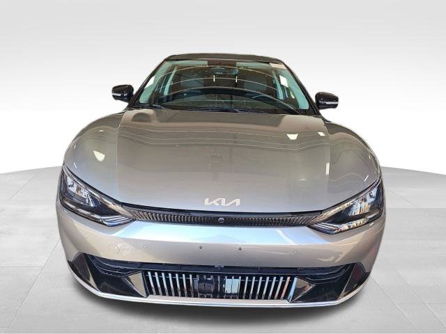 Used 2023 Kia EV6 Wind w/ Wind Technology Package RWD image 4