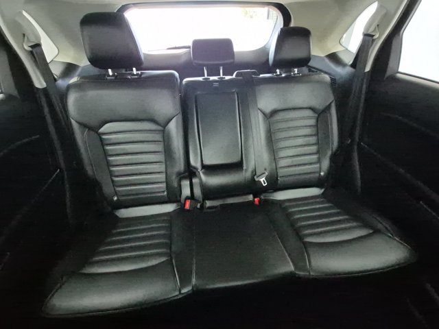 Used 2015 Ford Edge SEL w/ Equipment Group 201A AWD/4WD image 23