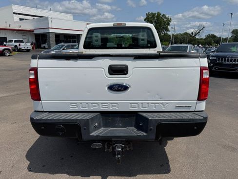 Used 2015 Ford F250 XL w/ Snow Plow Prep Package AWD/4WD image 4