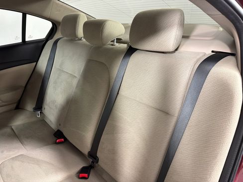 Used 2013 Honda Civic LX image 18