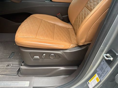 Used 2023 Cadillac Escalade Sport w/ Touring Package RWD image 18