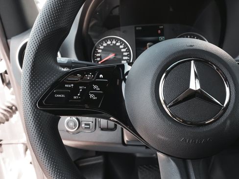 Used 2026 Mercedes-Benz Sprinter 2500 image 16