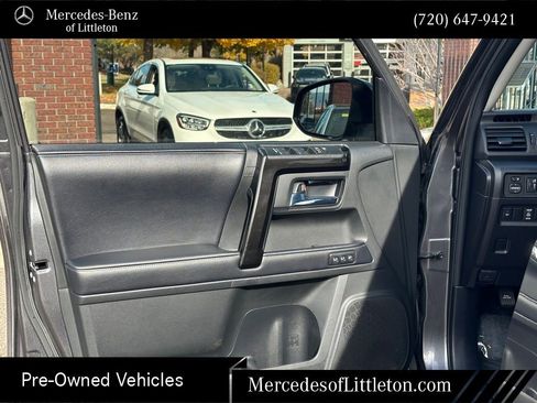 Used 2019 Toyota 4Runner Limited image 11