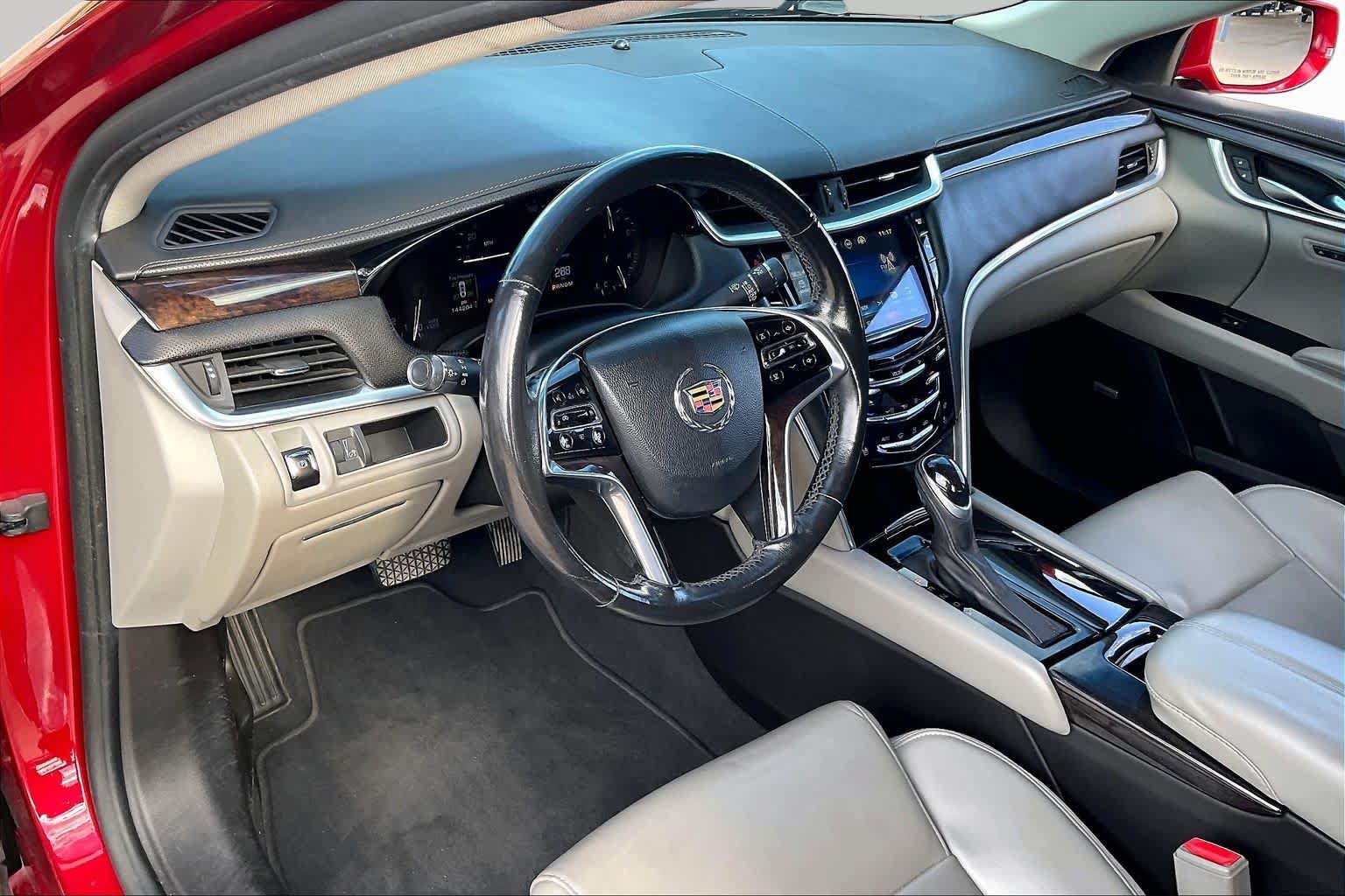 Used 2015 Cadillac XTS Luxury w/ Driver Awareness Package FWD image 17