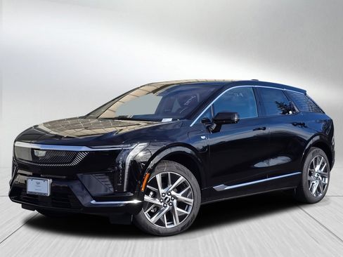 New 2026 Cadillac Optiq Luxury 1 image 1