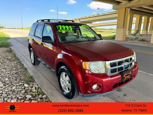 Used 2012 Ford Escape XLT FWD image 1
