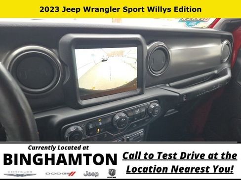 Used 2023 Jeep Wrangler Willys image 16