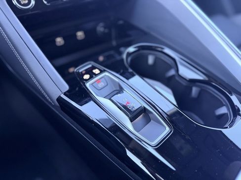 Used 2025 Audi Q5 Premium Plus w/ Premium Plus image 35