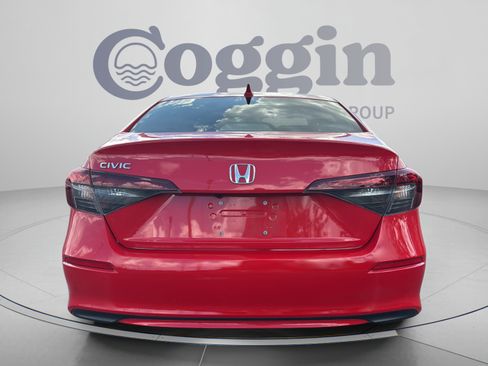 Certified 2025 Honda Civic LX image 4