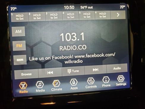 Used 2019 Jeep Cherokee Limited image 20