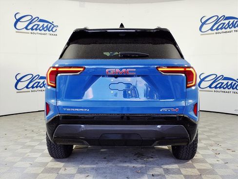 New 2026 GMC Terrain AT4 w/ Convenience Package III image 4
