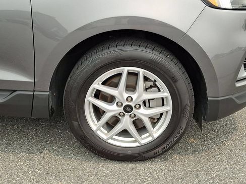 Used 2024 Ford Edge SEL AWD/4WD image 8