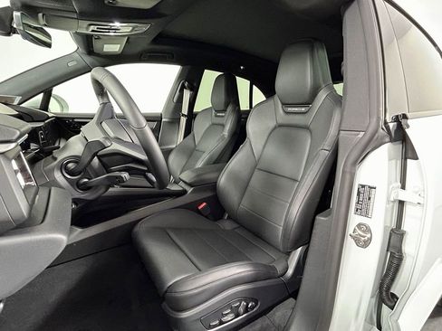 Certified 2024 Porsche Macan 4 Electric AWD/4WD image 15
