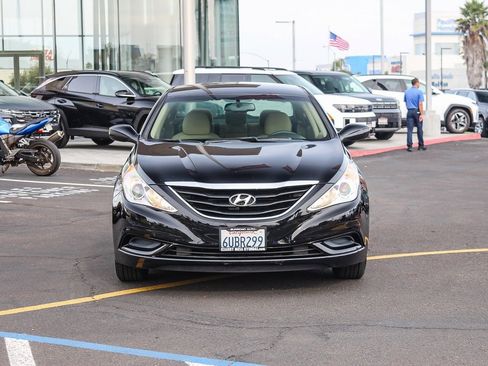 Used 2012 Hyundai Sonata GLS w/ Popular Equipment Pkg image 2