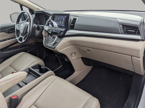 Used 2024 Honda Odyssey EX-L image 16