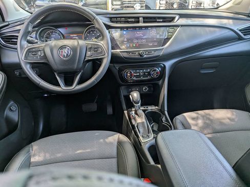 Used 2022 Buick Encore GX Select FWD image 31