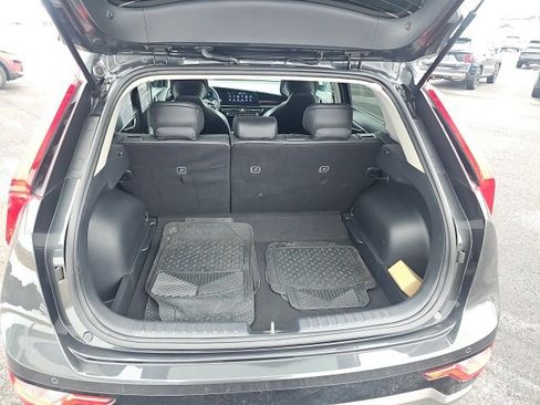 Certified 2024 Kia Niro EX Touring image 39