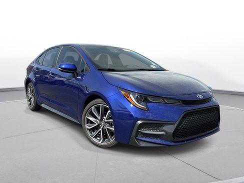 Used 2021 Toyota Corolla XSE image 4